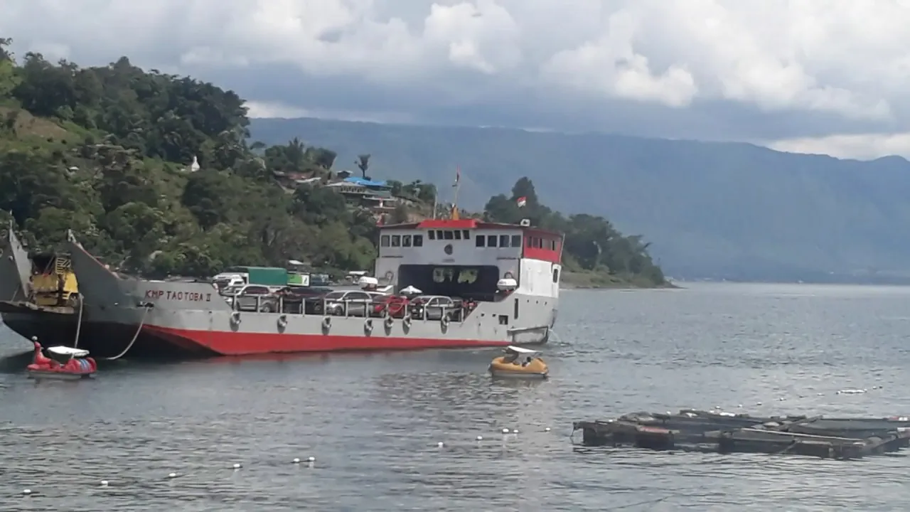 Jadwal Ferry Danau Toba