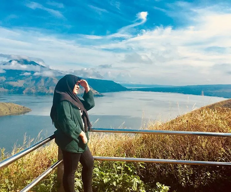 Menatap indahnya Danau Toba