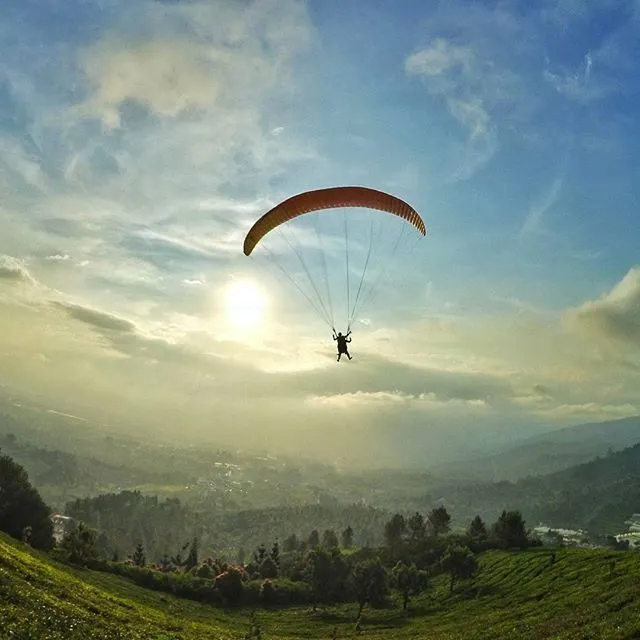 Paralayang Bogor Puncak
