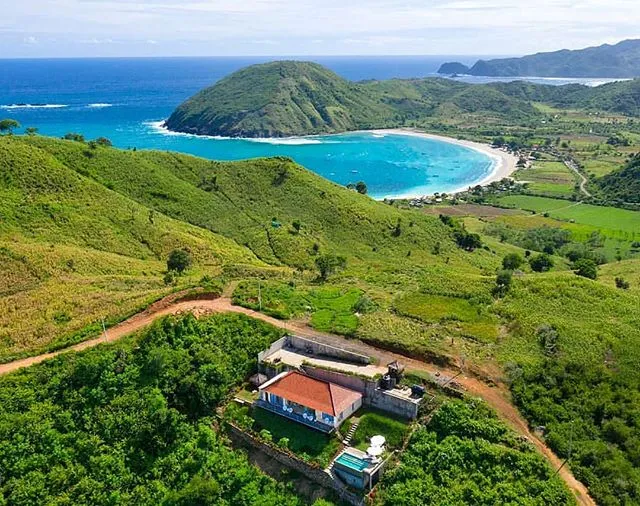 Tempat Wisata di Lombok Paling Populer