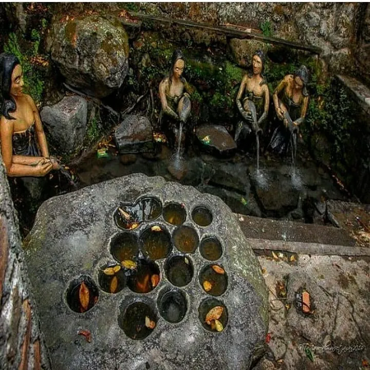 Aek Sipitu Dai Danau Toba