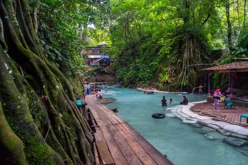 Pemandian Bah Manik Sekitar Danau Toba
